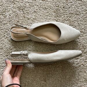 Elegant Cream Slingback Flats